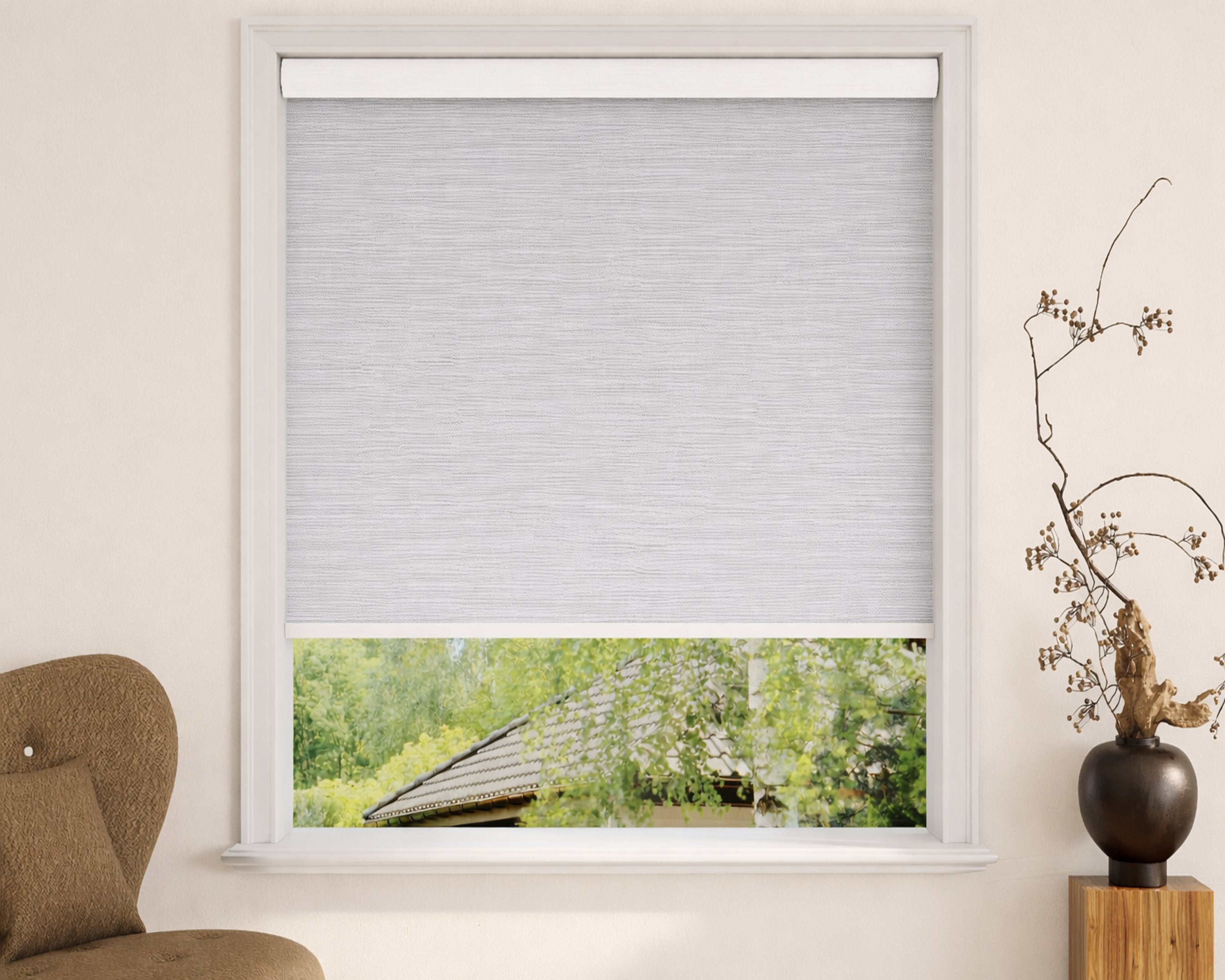 Blackout roller shade