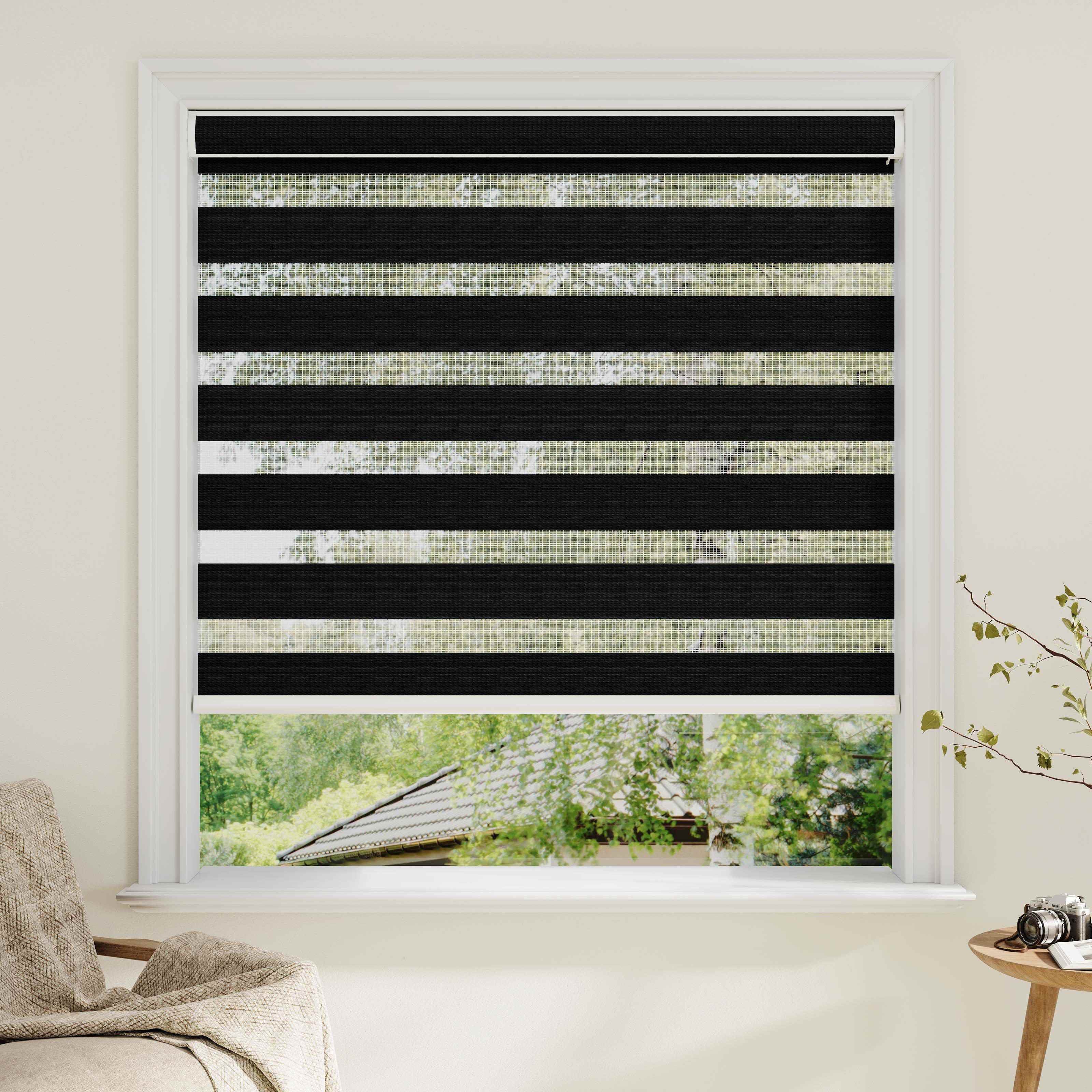 Room darkening Zebra Shades