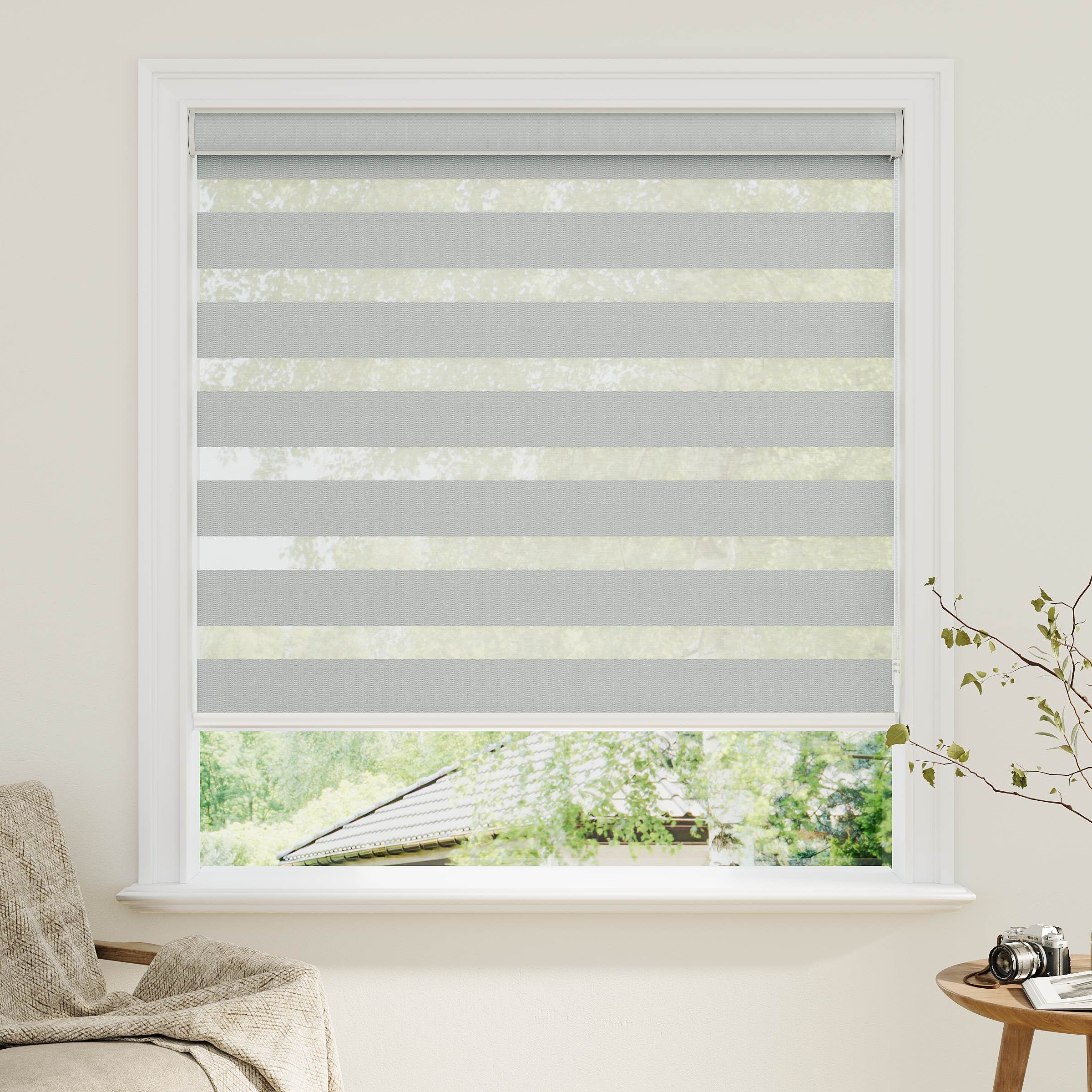 Room darkening Zebra Shades