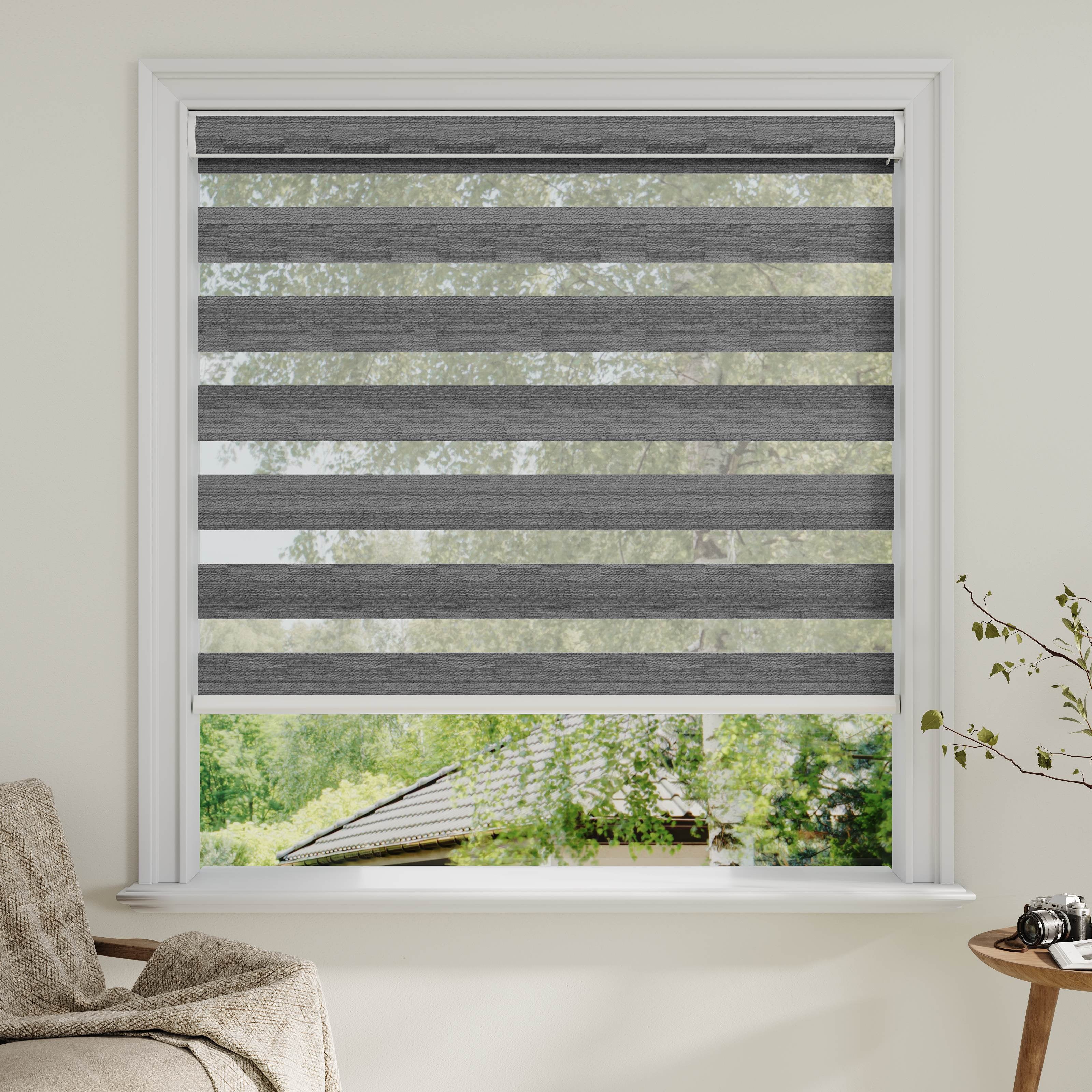 Room darkening Zebra Shades