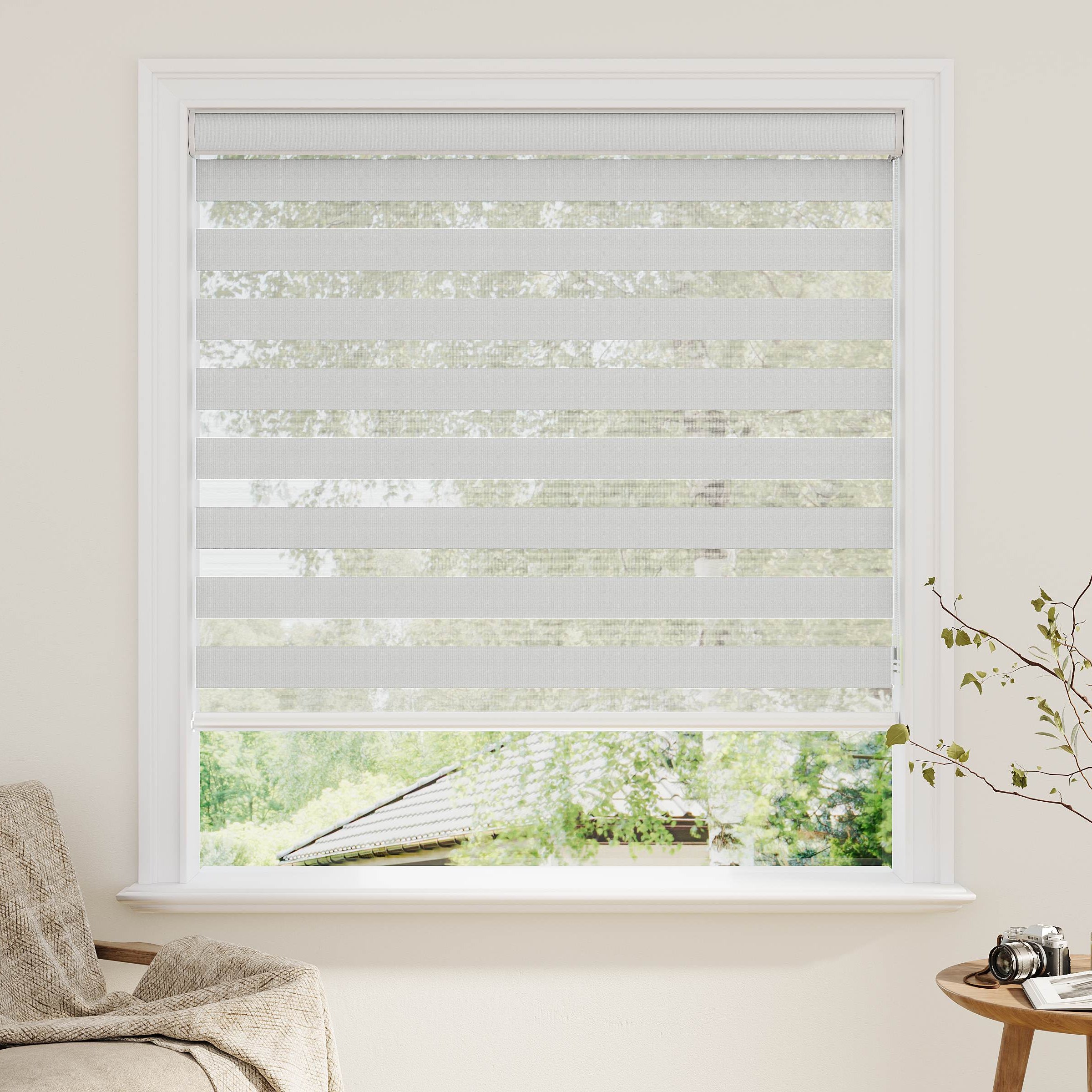 Room darkening Zebra Shades