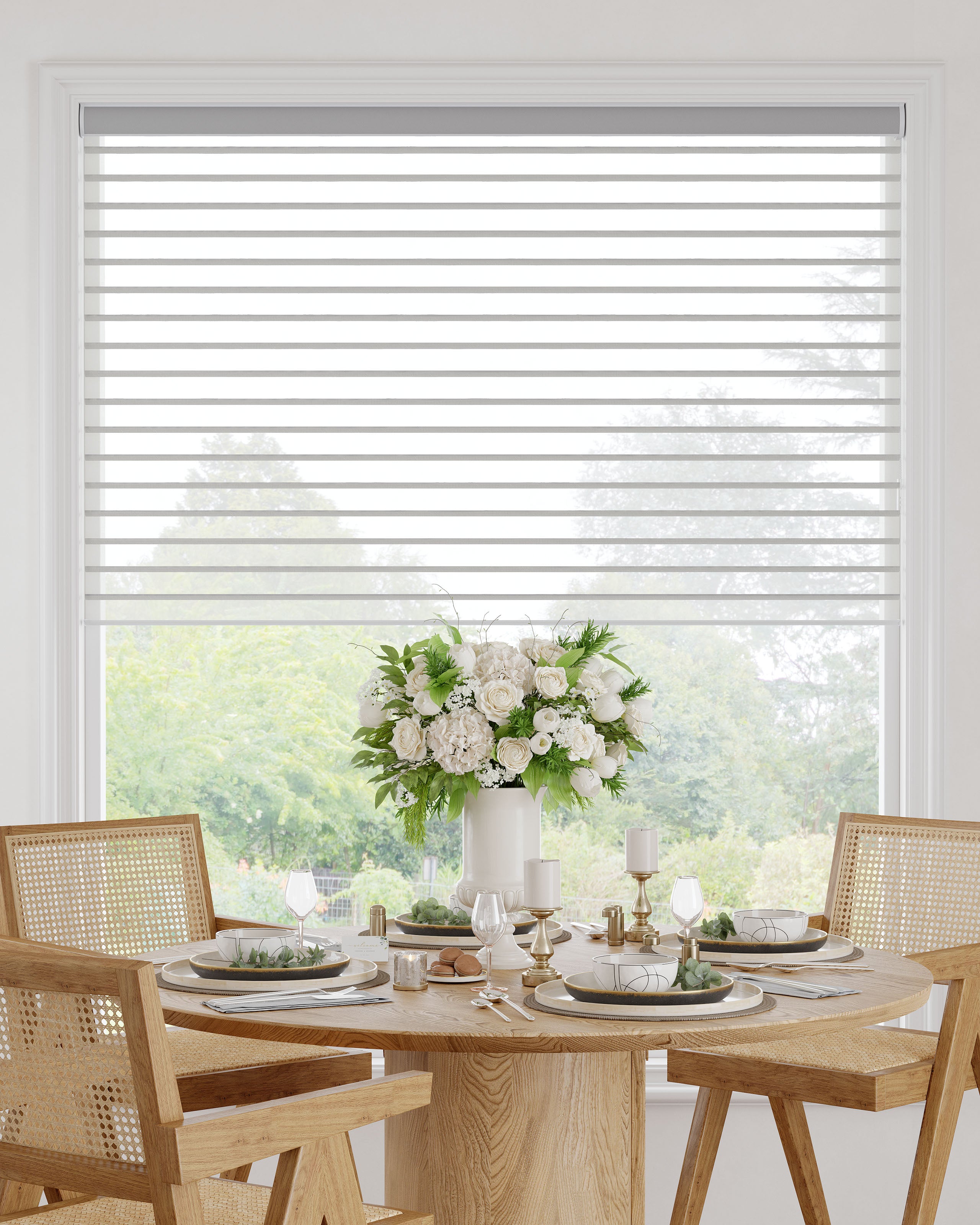 Light-filtering sheer blinds collection in neutral tones